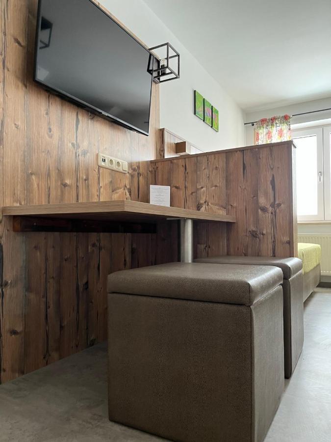 Hofmann'S Apartements & Ferienwohnungen Oberdachstetten Eksteriør bilde