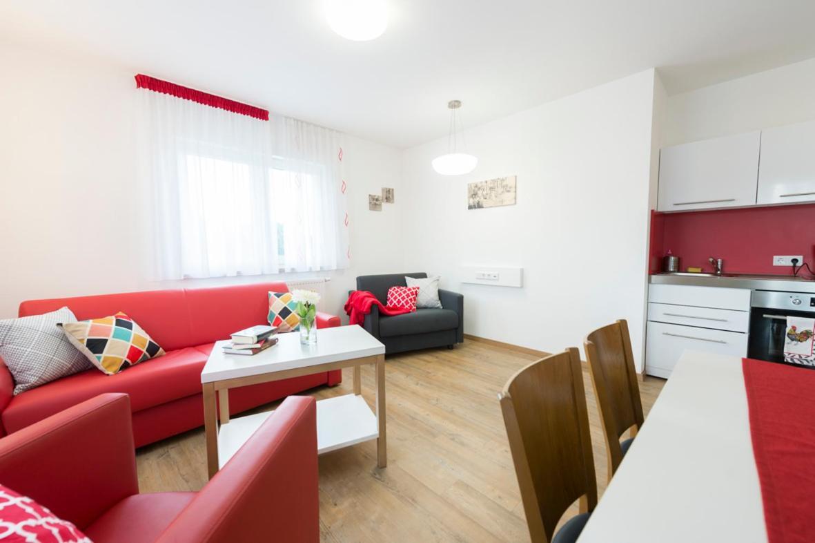 Hofmann'S Apartements & Ferienwohnungen Oberdachstetten Eksteriør bilde